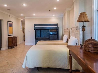 Stunning Vacation Rental Sleeps 14 Gulf View